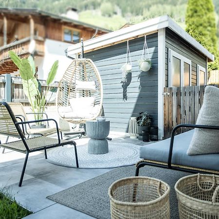 Oskar Apartments ノイシュティフト・イム・シュトゥーバイタール エクステリア 写真