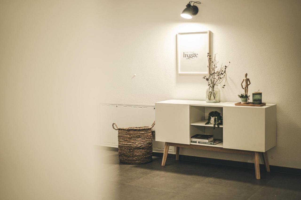 Oskar Apartments ノイシュティフト・イム・シュトゥーバイタール エクステリア 写真